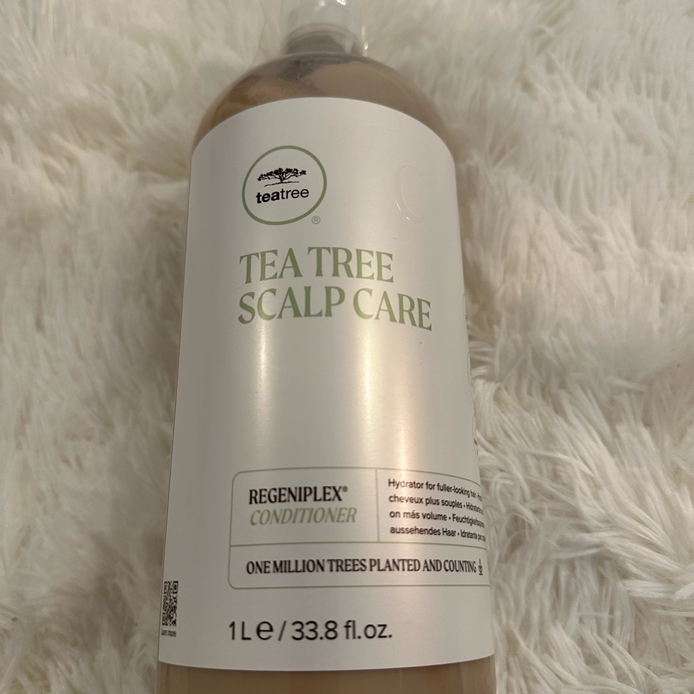 Paul Mitchell Tea Tree Scalp Care Conditioner - White and Cream